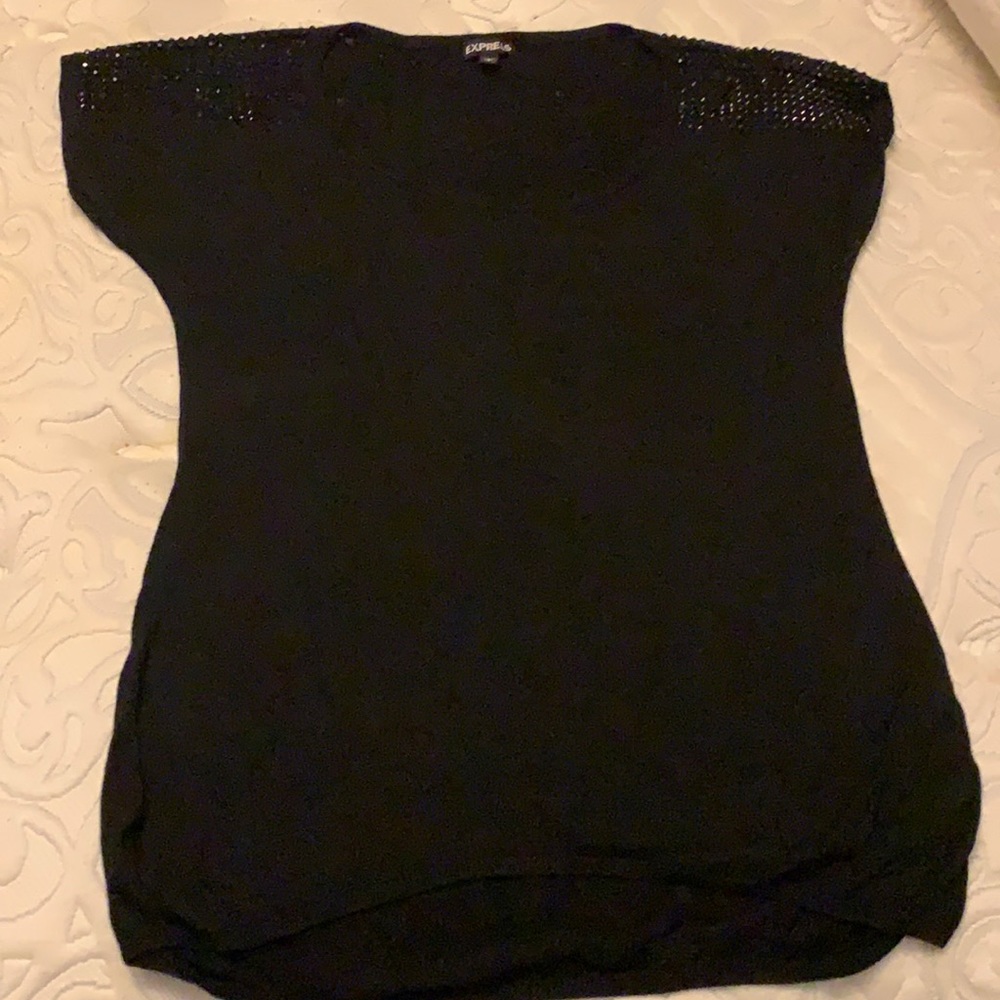 Black cap sleeve sweater from Express. Gently used.. size S. Great condition!